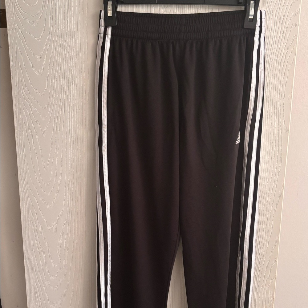 Adidas sweatpants